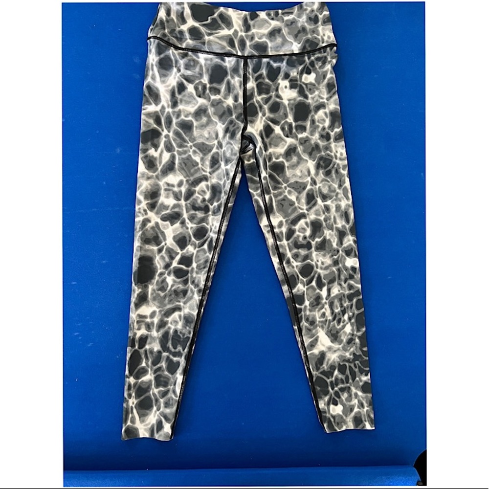 Victoria’s Secret Total Knockout Tights